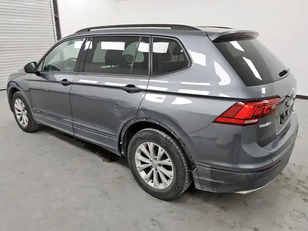 3VV1B7AX8KM149714 2019 VOLKSWAGEN TIGUAN - Image 2