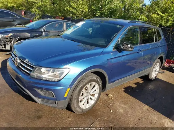 3VV1B7AX8KM163287 2019 VOLKSWAGEN TIGUAN - Image 2