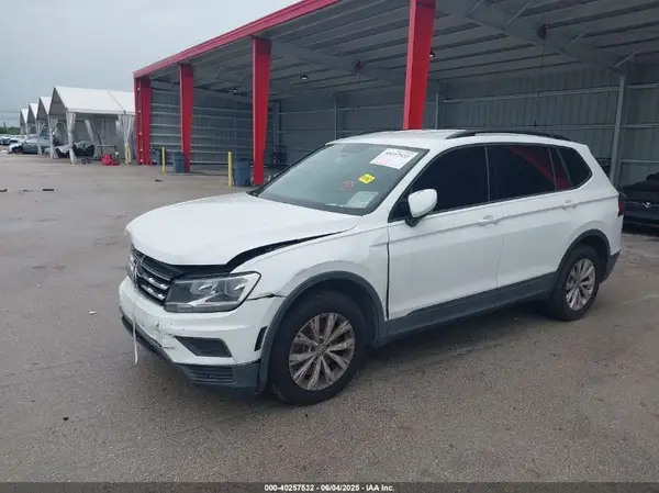 3VV1B7AX8KM181630 2019 VOLKSWAGEN TIGUAN - Image 2