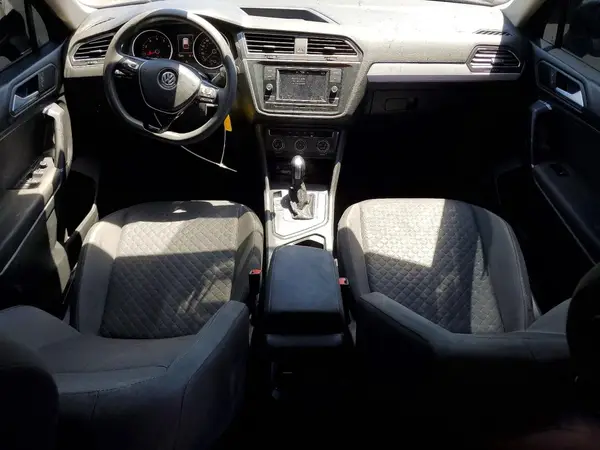 3VV1B7AX8LM018459 2020 VOLKSWAGEN TIGUAN - Image 8