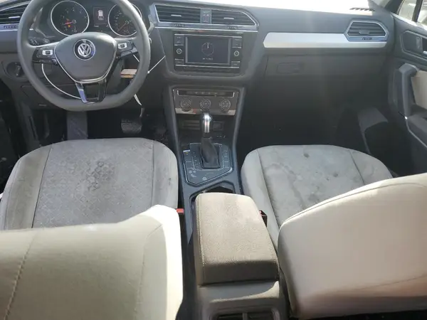 3VV1B7AX8LM030823 2020 VOLKSWAGEN TIGUAN - Image 8