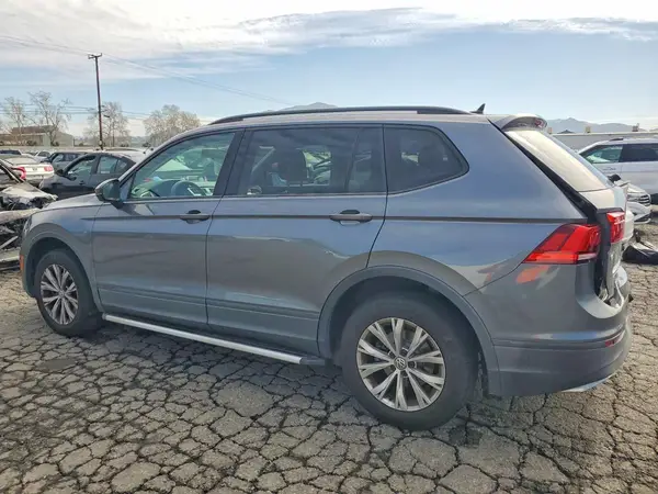 3VV1B7AX8LM036508 2020 VOLKSWAGEN TIGUAN - Image 2