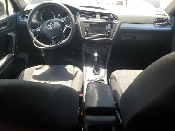 3VV1B7AX8LM053566 2020 VOLKSWAGEN TIGUAN - Image 8