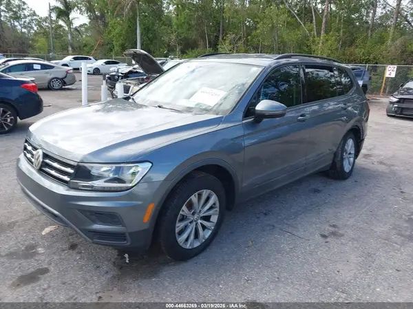 3VV1B7AX8LM074711 2020 VOLKSWAGEN TIGUAN - Image 2