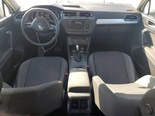 3VV1B7AX8LM141209 2020 VOLKSWAGEN TIGUAN - Image 8