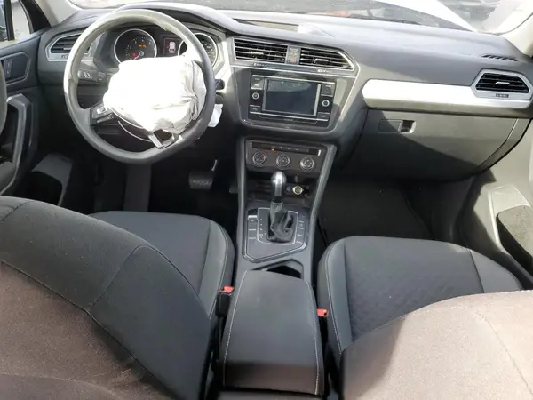 3VV1B7AX8MM033559 2021 VOLKSWAGEN TIGUAN - Image 8