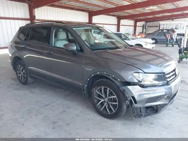 3VV1B7AX8MM076850 2021 VOLKSWAGEN TIGUAN - Image 1