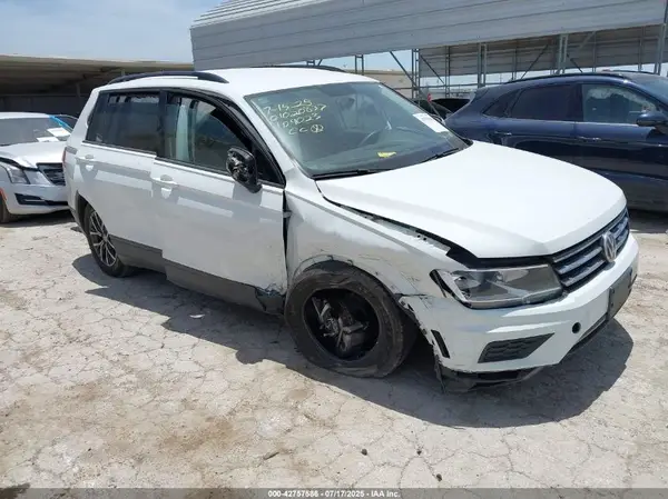 3VV1B7AX8MM109023 2021 VOLKSWAGEN TIGUAN - Image 1