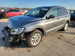 3VV1B7AX9JM009573 2018 VOLKSWAGEN TIGUAN