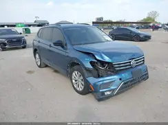 3VV1B7AX9JM011744 2018 VOLKSWAGEN TIGUAN