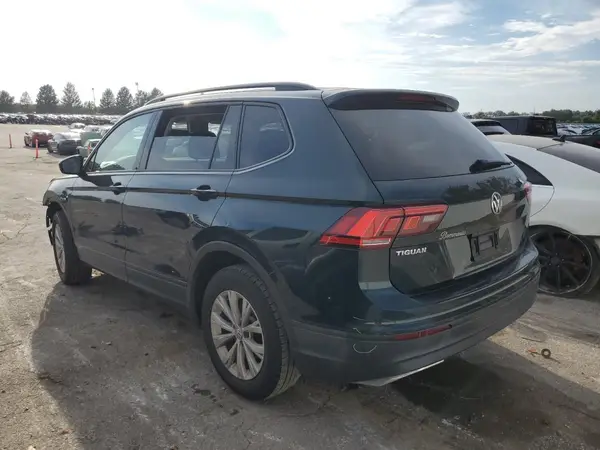 3VV1B7AX9JM043240 2018 VOLKSWAGEN TIGUAN - Image 2