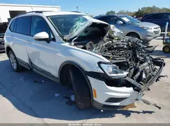 3VV1B7AX9JM053802 2018 VOLKSWAGEN TIGUAN
