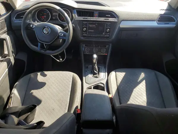 3VV1B7AX9JM064847 2018 VOLKSWAGEN TIGUAN - Image 8