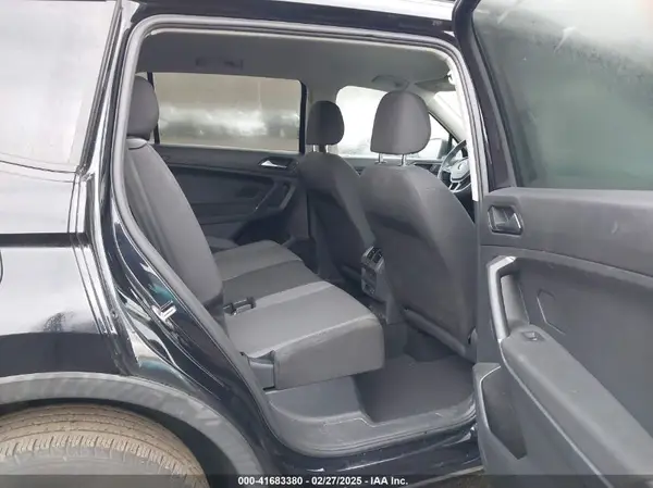 3VV1B7AX9JM091210 2018 VOLKSWAGEN TIGUAN - Image 8