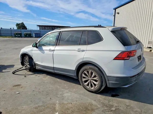 3VV1B7AX9KM012829 2019 VOLKSWAGEN TIGUAN - Image 2
