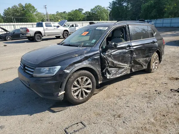 3VV1B7AX9KM055163 2019 VOLKSWAGEN TIGUAN - Image 1
