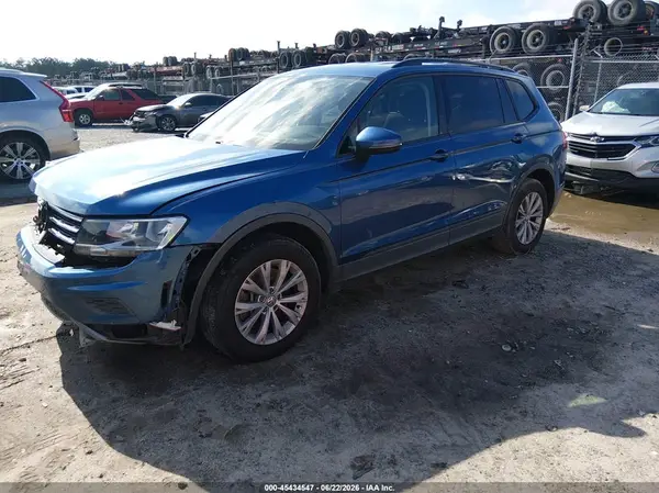 3VV1B7AX9KM057513 2019 VOLKSWAGEN TIGUAN - Image 2