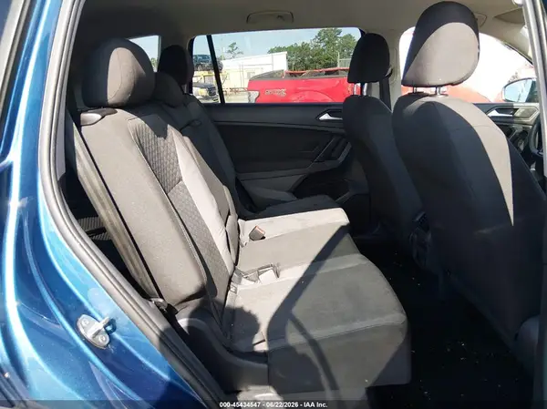 3VV1B7AX9KM057513 2019 VOLKSWAGEN TIGUAN - Image 8