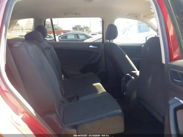 3VV1B7AX9KM077468 2019 VOLKSWAGEN TIGUAN - Image 8