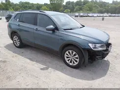 3VV1B7AX9KM089748 2019 VOLKSWAGEN TIGUAN
