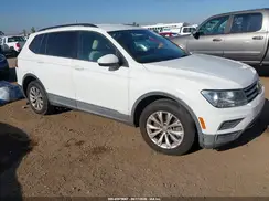 3VV1B7AX9KM110257 2019 VOLKSWAGEN TIGUAN