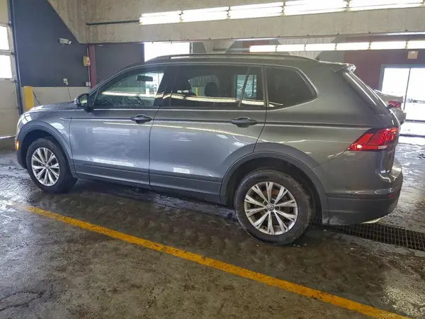 3VV1B7AX9LM040017 2020 VOLKSWAGEN TIGUAN - Image 2