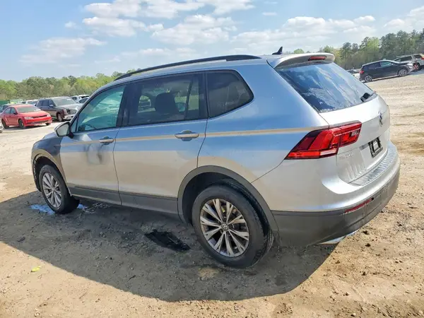 3VV1B7AX9LM059005 2020 VOLKSWAGEN TIGUAN - Image 2