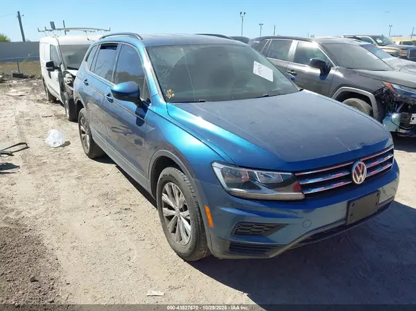 3VV1B7AX9LM105223 2020 VOLKSWAGEN TIGUAN - Image 1