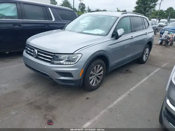 3VV1B7AX9LM109417 2020 VOLKSWAGEN TIGUAN - Image 2