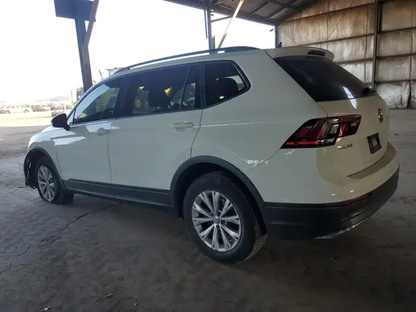 3VV1B7AX9LM109904 2020 VOLKSWAGEN TIGUAN - Image 2