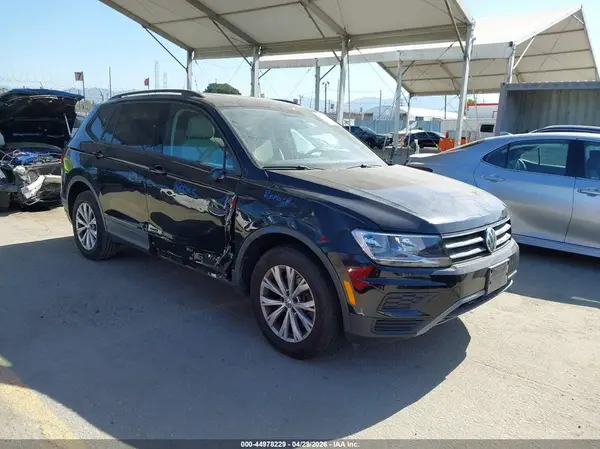 3VV1B7AX9LM138335 2020 VOLKSWAGEN TIGUAN - Image 1