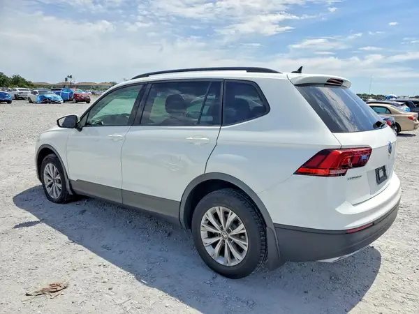 3VV1B7AX9LM152879 2020 VOLKSWAGEN TIGUAN - Image 2