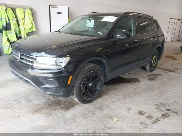 3VV1B7AX9LM177409 2020 VOLKSWAGEN TIGUAN - Image 2
