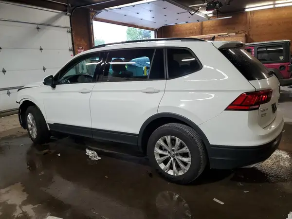 3VV1B7AX9LM182349 2020 VOLKSWAGEN TIGUAN - Image 2
