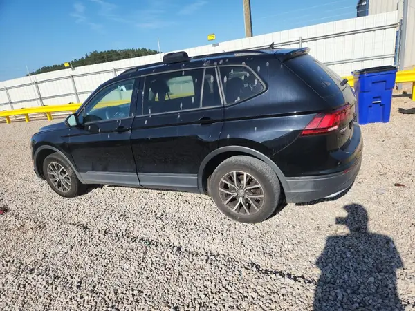3VV1B7AX9MM002563 2021 VOLKSWAGEN TIGUAN - Image 2