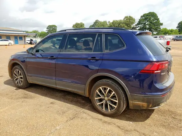 3VV1B7AX9MM053903 2021 VOLKSWAGEN TIGUAN - Image 2