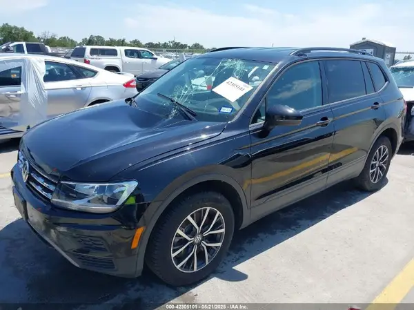 3VV1B7AX9MM067347 2021 VOLKSWAGEN TIGUAN - Image 2