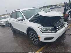 3VV1B7AX9MM093074 2021 VOLKSWAGEN TIGUAN