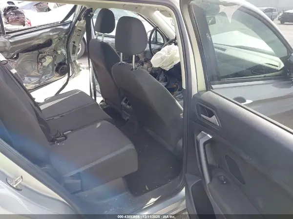 3VV1B7AX9MM111198 2021 VOLKSWAGEN TIGUAN - Image 8