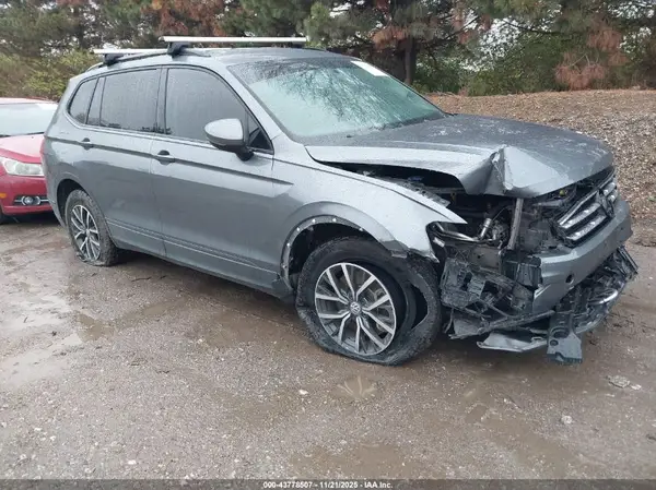 3VV1B7AX9MM117017 2021 VOLKSWAGEN TIGUAN - Image 1