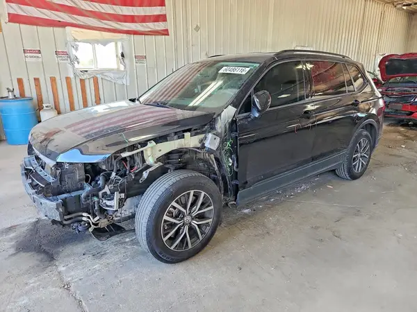 3VV1B7AX9MM132987 2021 VOLKSWAGEN TIGUAN - Image 1