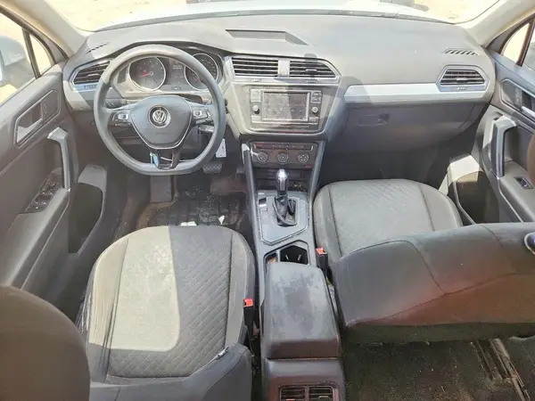 3VV1B7AXXJM013583 2018 VOLKSWAGEN TIGUAN - Image 8