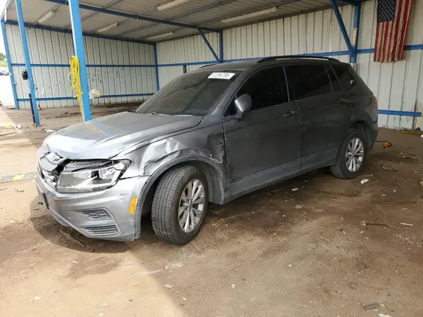 3VV1B7AXXJM054778 2018 VOLKSWAGEN TIGUAN - Image 1