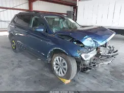 3VV1B7AXXJM059768 2018 VOLKSWAGEN TIGUAN