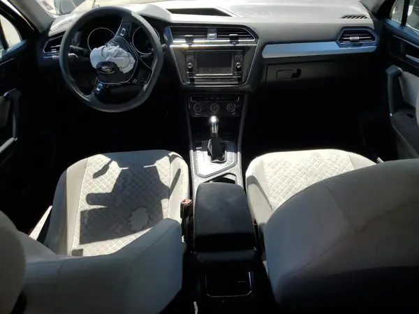 3VV1B7AXXJM069099 2018 VOLKSWAGEN TIGUAN - Image 8