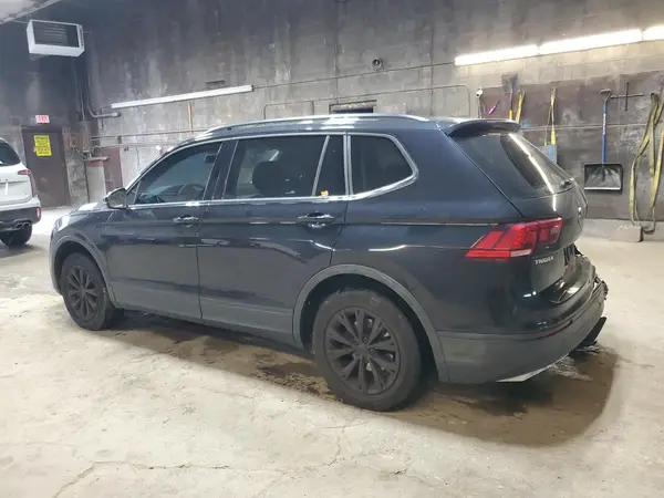 3VV1B7AXXJM092916 2018 VOLKSWAGEN TIGUAN - Image 2
