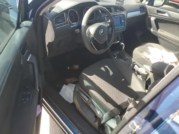 3VV1B7AXXJM105101 2018 VOLKSWAGEN TIGUAN - Image 8