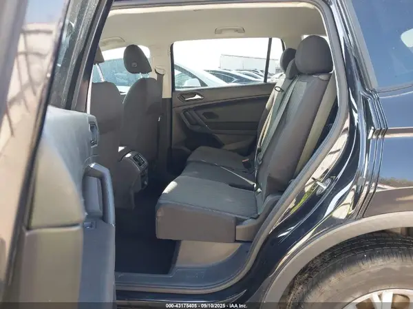 3VV1B7AXXJM115224 2018 VOLKSWAGEN TIGUAN - Image 8