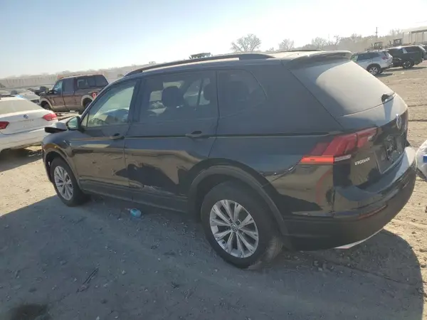 3VV1B7AXXKM026724 2019 VOLKSWAGEN TIGUAN - Image 2