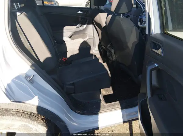 3VV1B7AXXKM048223 2019 VOLKSWAGEN TIGUAN - Image 8